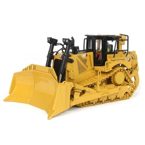 1/50 CAT Caterpillar D8T Track Type Dozer with 8U Blade by Diecast Masters 85566 - Picture 1 of 7