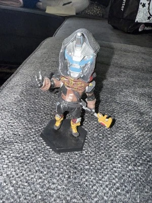 Figura Estatua Bungie Destiny 2 Cayde-6 con Llave Bigshot Toyworks Foto 1 de 4