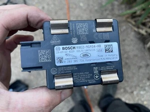 SENSOR RADAR Range Rover Sport (L1) 2024 R8E29G934AB - Imagen 1 de 3