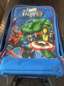 2011 Marvel Heroes 16" Rolling Soft Sided Luggage Suitcase - Picture 1 of 17