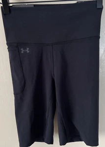 Pantalones cortos de bicicleta Under Armour ajustados de tiro alto para mujer XS negros nuevos con etiquetas 1377088 - Imagen 1 de 4