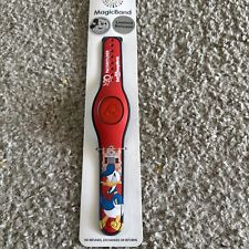 Disney Magic Band Parks Donald Duck Annual Passholder Magicband WDW AP 2020 Red