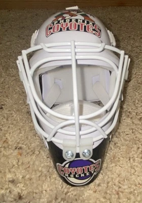 凤凰土狼迷你守门员面具 – Sean Burke 签名 (#1) – 罕见 Kachina Era — 第 1/2 张图片