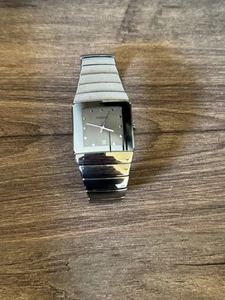 Orologio rettangolare RADO Swiss-Made - Acciaio inossidabile, design minimalista - Foto 1 di 9