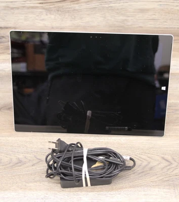 Microsoft Surface Pro Tablet 128 GB 4 GB RAM Windows 8 Pro - Image 1 of 4