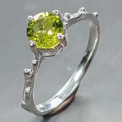 Handmade Natural Peridot Ring 925 Sterling Silver Size 6 /R443266 - Image 1 of 4
