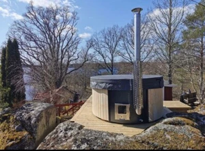 Wood fired Fibreglass hot tub with Internal log burner - Picture 1 of 7