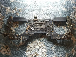 DRILLED/DAMAGED MacBook Pro 13" A1706 Late-2016 Motherboard - READ DESCR AA2471 - Picture 1 of 7
