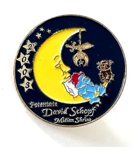 Shriners 2003 David Schopf Potentate Midian Shrine Moon Lapel Hat Pin - Picture 1 of 3