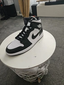 Nike Air Jordan 1 Mid | White/Black-White | Size 9.5 - Picture 1 of 5