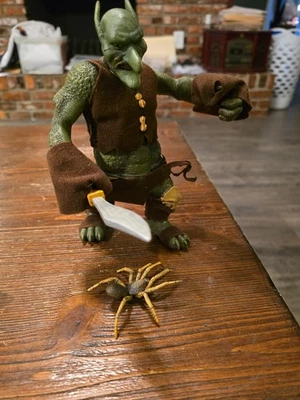 Figura de acción EverQuest Troll Warrior 2000 Toy Vault serie 1 con arma y... Foto 1 de 4