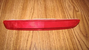 MAZDA CX9 CX-9 REAR SIDE MARKER REFLECTOR LH OEM 2007-2014 DRIVER - Picture 1 of 2