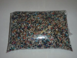 2 lbs ESTATE LOT Assorted Loose Mixed Smaller Beads Multicolor Crafting Jewelry - Picture 1 of 1