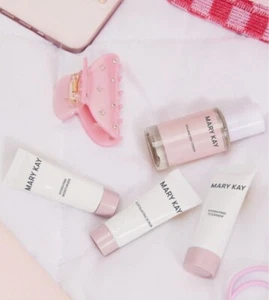 Mary Kay Hydrating Go Set - Travel Size - Normal to Dry Skin - New - Picture 1 of 1