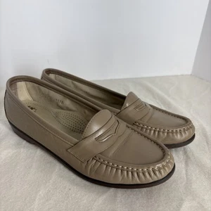 SAS Penny Loafer Women's Size 9.5 M - Tan/ Cream - Picture 1 of 5