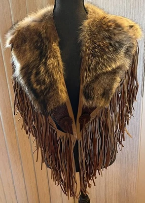 Fur And Leather Fringe Shawl Or Capelet. Possibly Coyote Or Raccoon - Image 1 of 4