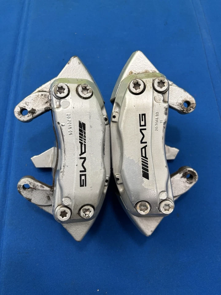 2002-2004 Mercedes-Benz W203 R170 C32 SLK32 AMG Brembo BRAKE CALIPER FRONT - Image 1 of 4