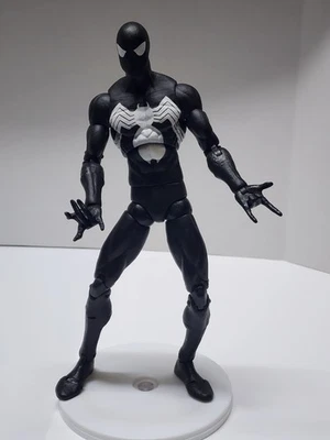 Disfraz negro The Amazing Spider-Man Spider-Man Toy Biz 2006 12 pulgadas Foto 1 de 4