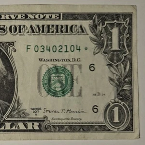 United States RARE $1 Bill Star Note Series 2017A F03402104* (B275) - SHIPS FREE - Picture 1 of 4