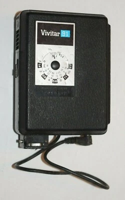 VINTAGE, VIVITAR 91, MOUNT ELECTRONIC FLASH, Model #1043389, (3.25" Tall), Used - Image 1 of 3