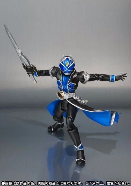 Figura de acción S.H.Figuarts Masked Kamen Rider WIZARD WATER STYLE BANDAI Japón - Imagen 1 de 4