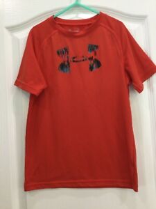 UnderArmor HeatGear Boys Shirt Size 7 Orange Short Sleeve Pullover 154