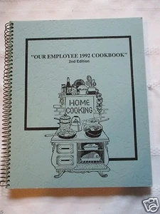 EMPLOYEE 1992 COOKBOOK~ IOWA ~ MEMORIAL HOSPITAL&HANDCOCK COUNTY NURSING - Foto 1 di 3