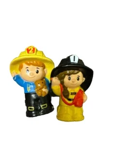 Konvolut 2 Fisher Price Little People Feuerwehrmann und Feuerwehrfrau Figuren  - Bild 1 von 5