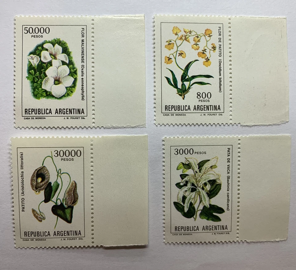 LOTE DE 4 SELLOS FLORES ARGENTINA 1982 MNH CON PESTAÑAS DERECHAS Foto 1 de 2