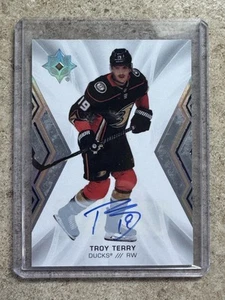 21-22 Upper Deck Ultimate Base Auto #38 TROY TERRY - Picture 1 of 1