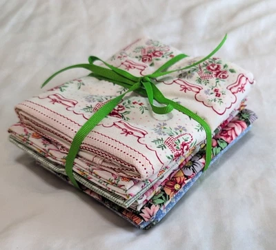 RJR Cotton Quilt Fabric HOOKED ON HANKIES ½ Yard Panel + 7 Fat Quarters Bundle - Image 1 of 4