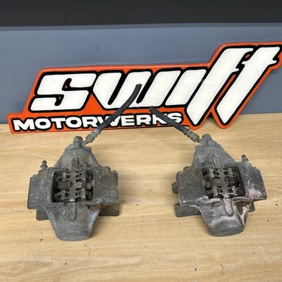 Juego de pinzas de freno traseras originales Lexus IS300 2001-2005 OEM izquierda derecha Foto 1 de 4