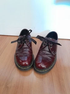 Dr Martens Dunkelrot Gr. 37 Halbschuhe Lack Leder Grunge Gothic - Bild 1 von 6