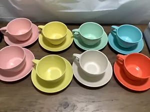 Vintage Melmac Mallo-Ware Mallory Set of 8 Cups & Saucers Pastel USA - Picture 1 of 11