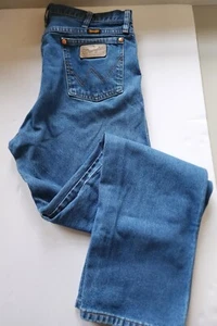 Jeans vintage Wrangler blu denim 34x32 13MWZ dritto - Foto 1 di 6