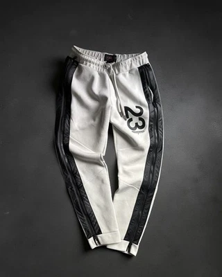 Pantalones Jogger de Ingeniería Nike Air Jordan 23 para Hombres Talla Mediana Color Hueso Foto 1 de 4