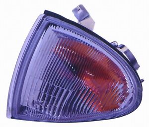 Turn Signal Light Assembly Front Left Maxzone fits 1993 Honda Civic del Sol