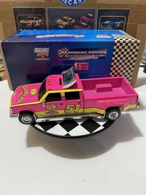 Camión Chevy Neil Bonnett #51 Country Time Limonada Doble Banco 1994 1/24 Diecast Foto 1 de 4