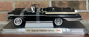 1957 MERCURY TURNPIKE CRUISER BLACK 1:18 SCALE ROAD SIGNATURE LIMITED EDITON  - Picture 1 of 12