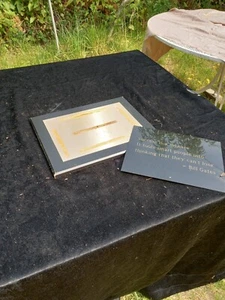 BILL GATES PLAQUE - Picture 1 of 6