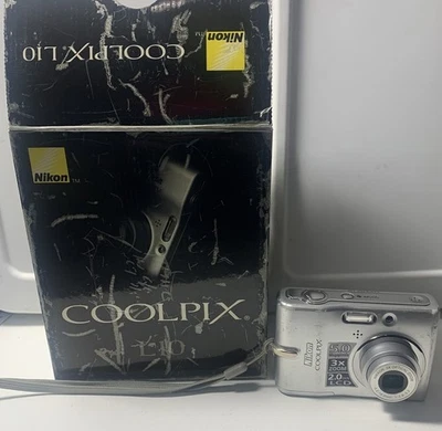 Nikon Coolpix L10 5.0MP Digital Camera w/ Original Box Manuals - GOOD CONDITION - Image 1 of 4