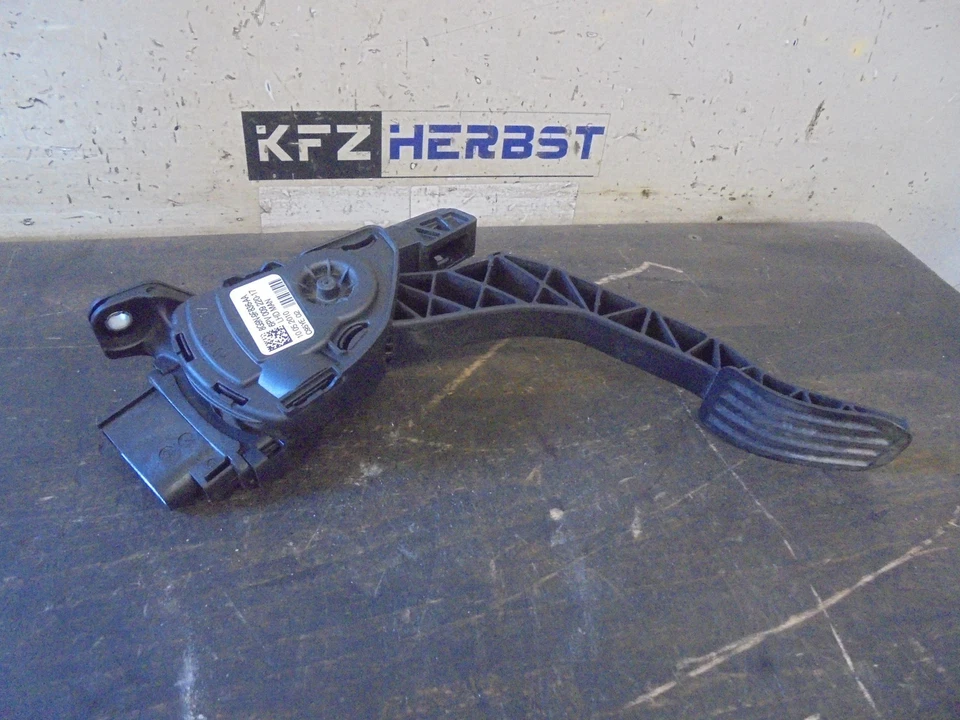 Potentiomètre à pédale d'accélérateur Volvo XC60 8G9N9F836AA 2.4 D3 120kW D5244T16 157150 - Photo 1/1