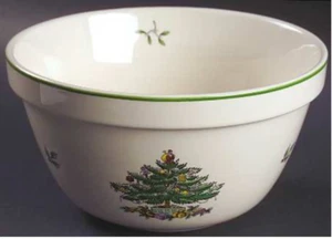 Spode Christmas Tree 8" Round Serving Bowl - Picture 1 of 2