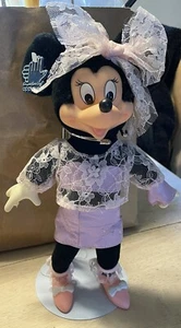 Vintage Minnie Mouse In Pink Lace Plush Stuff Toy Applause - Picture 1 of 10