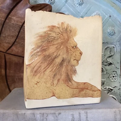 Vintage 1980s Emily Rossheim Ceramic Art Sculpture Paper Bag Vase Lion Beautiful - Image 1 of 4