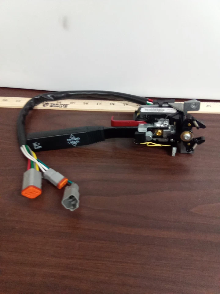 Grote School Bus Part Turn Signal Switch 00065151 - Image 1 of 4