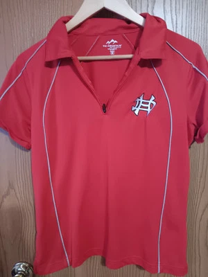 Camisa de manga corta Tri-mountain Performance con cremallera para mujer talla mediana roja Foto 1 de 4