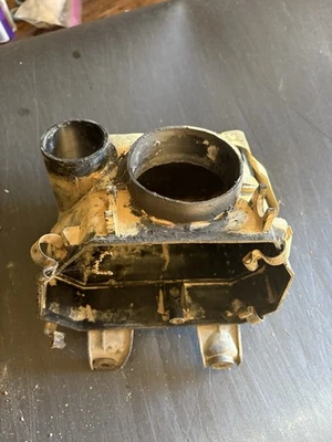 1985 HONDA ATC 250ES AIR BOX 1986 1987 ATC 250ES BIG RED - Image 1 of 2