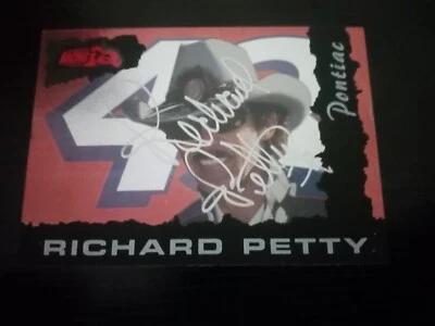 (2) 1997 Score Board IQ #32 Richard Petty autographed cards - Image 1 of 2
