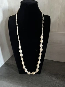 Vintage Conch Shell Necklace (Sea Shell) - Picture 1 of 9